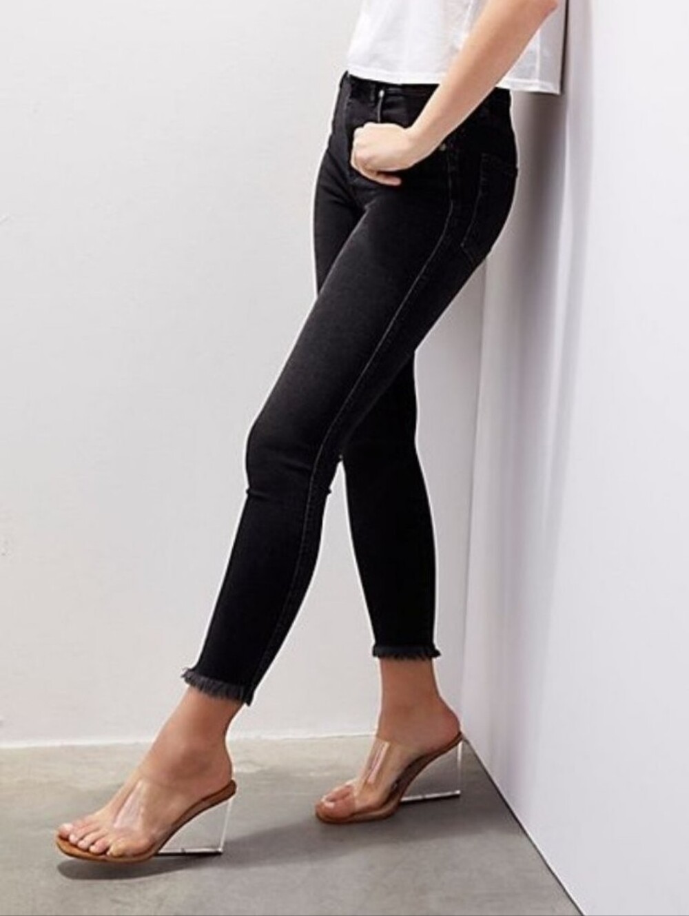 Free People We The Free Raw High-Rise Women Jegging in Washed Black Size 30, NWT
